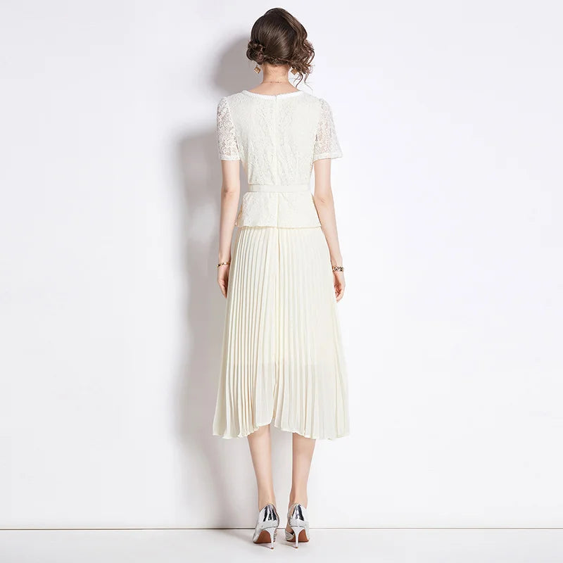 Robe Plissée Beige chez My Store