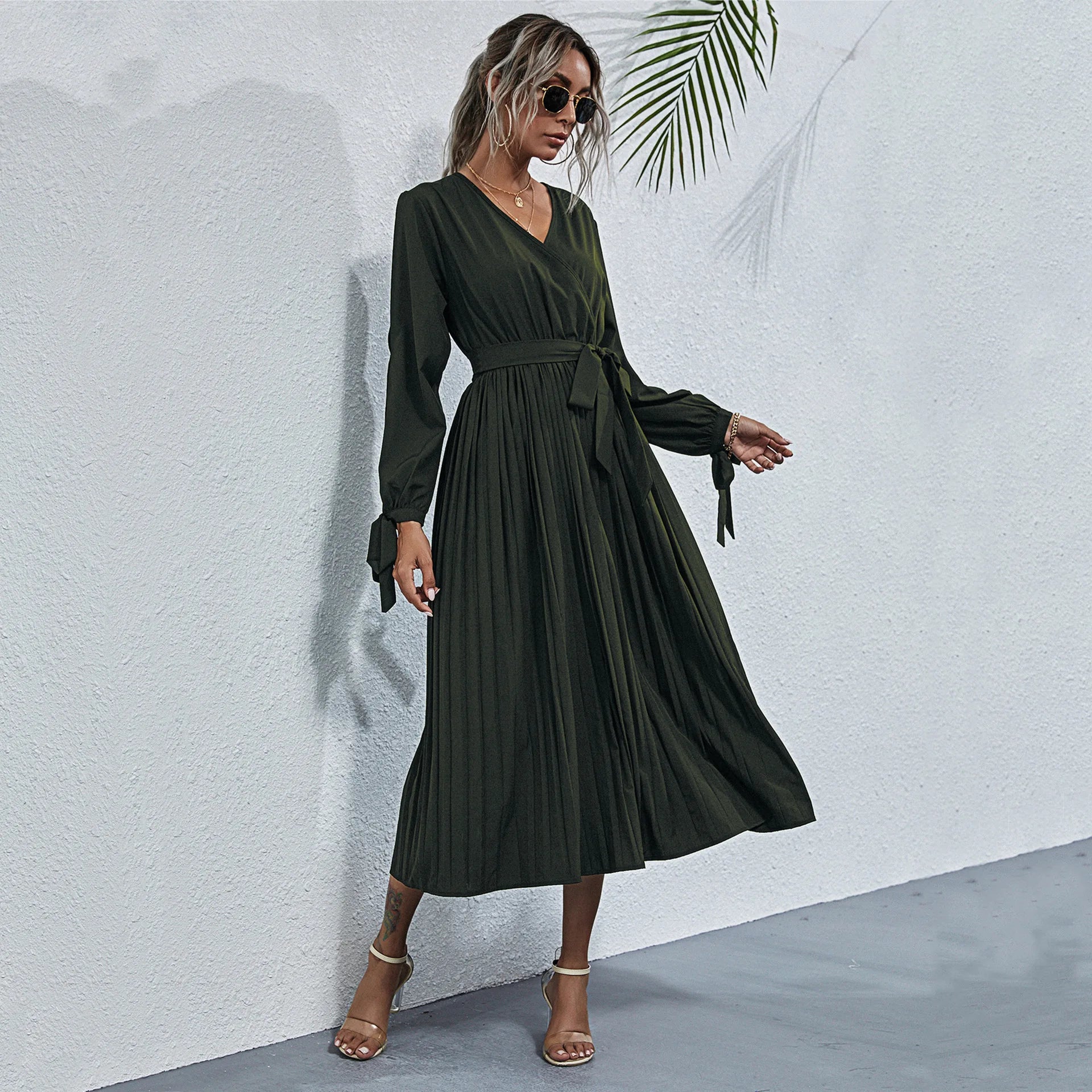 Robe Plissée Manche Longue Vert armée chez My Store