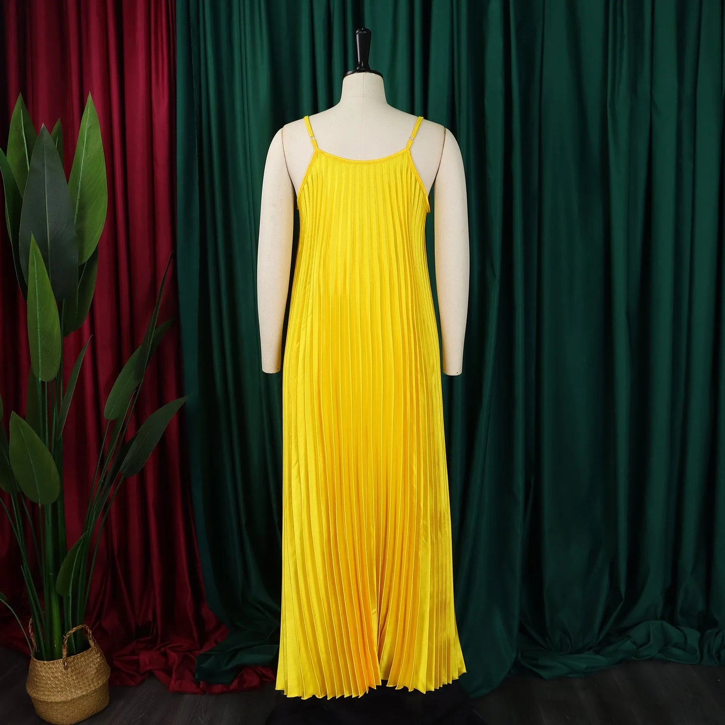 Robe Plissée Soleil chez My Store