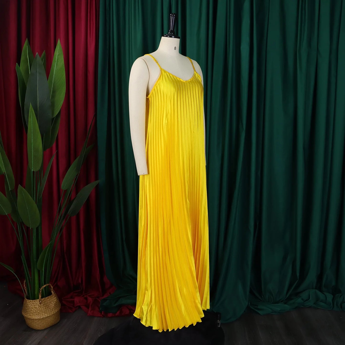 Robe Plissée Soleil chez My Store